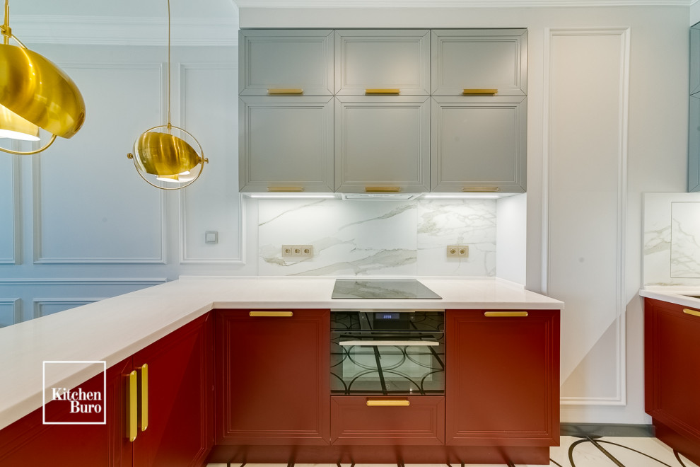 Красная кухня в ЖК Водный