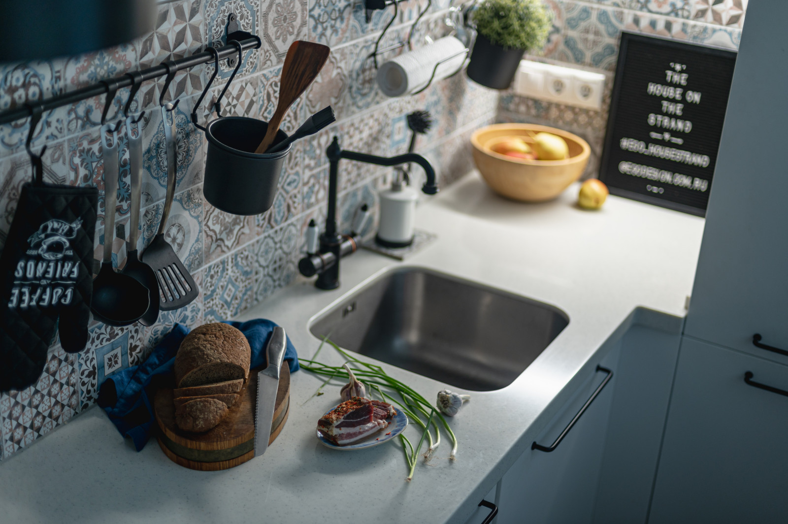 Дом на берегу