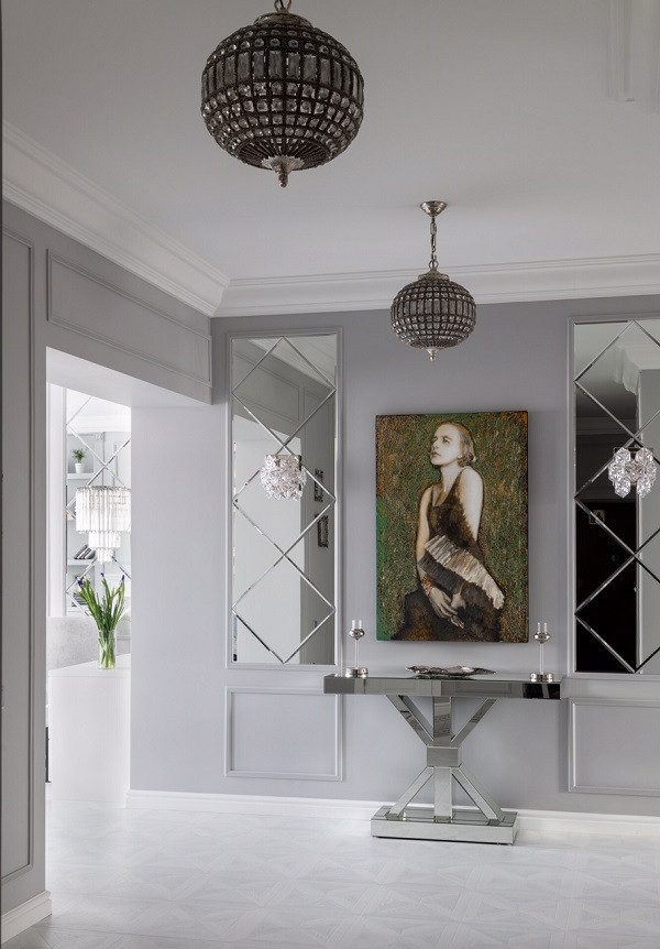 Картины в прихожей