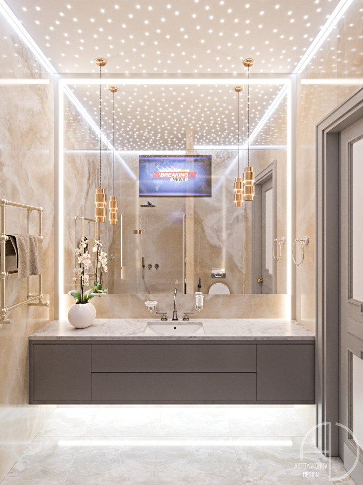 Дом у Александровского парка.