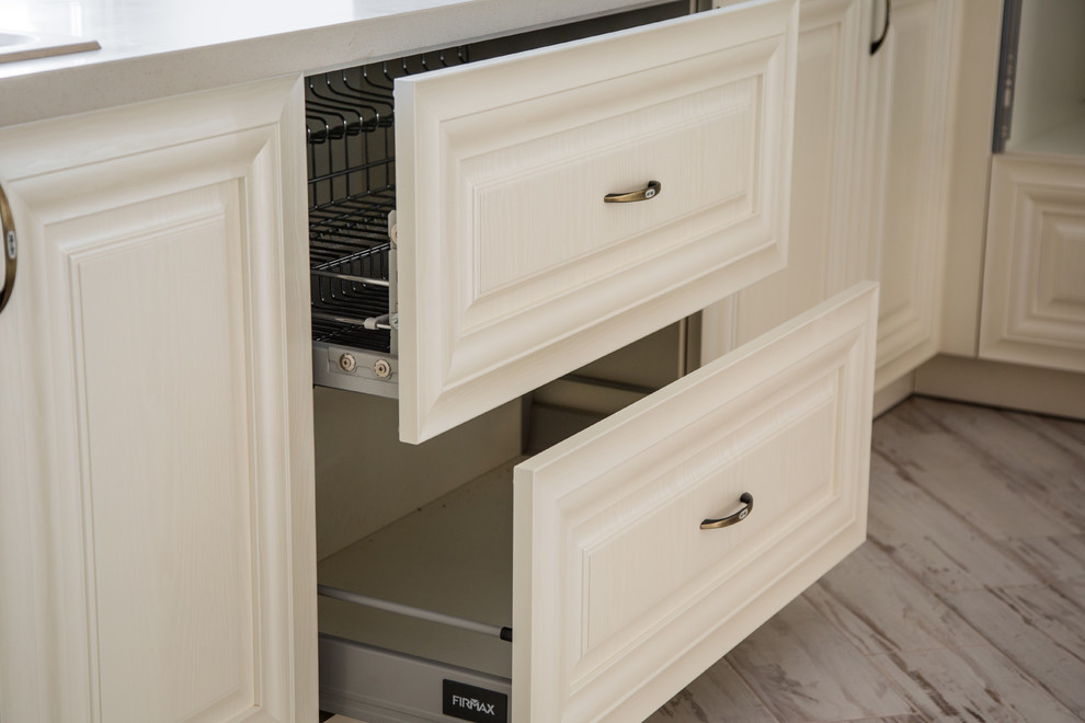 Кухня в загородном доме