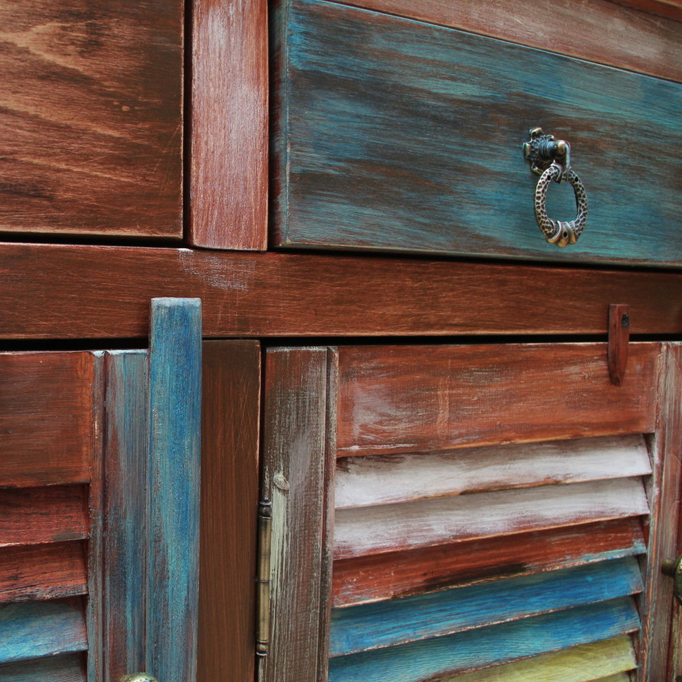 Обложка проекта: Комоды