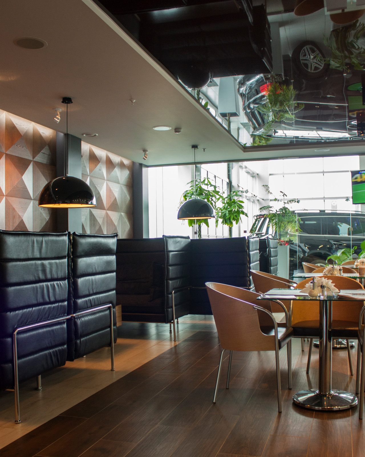 Дилерский центр Альтаир-Авто Mercedes Benz