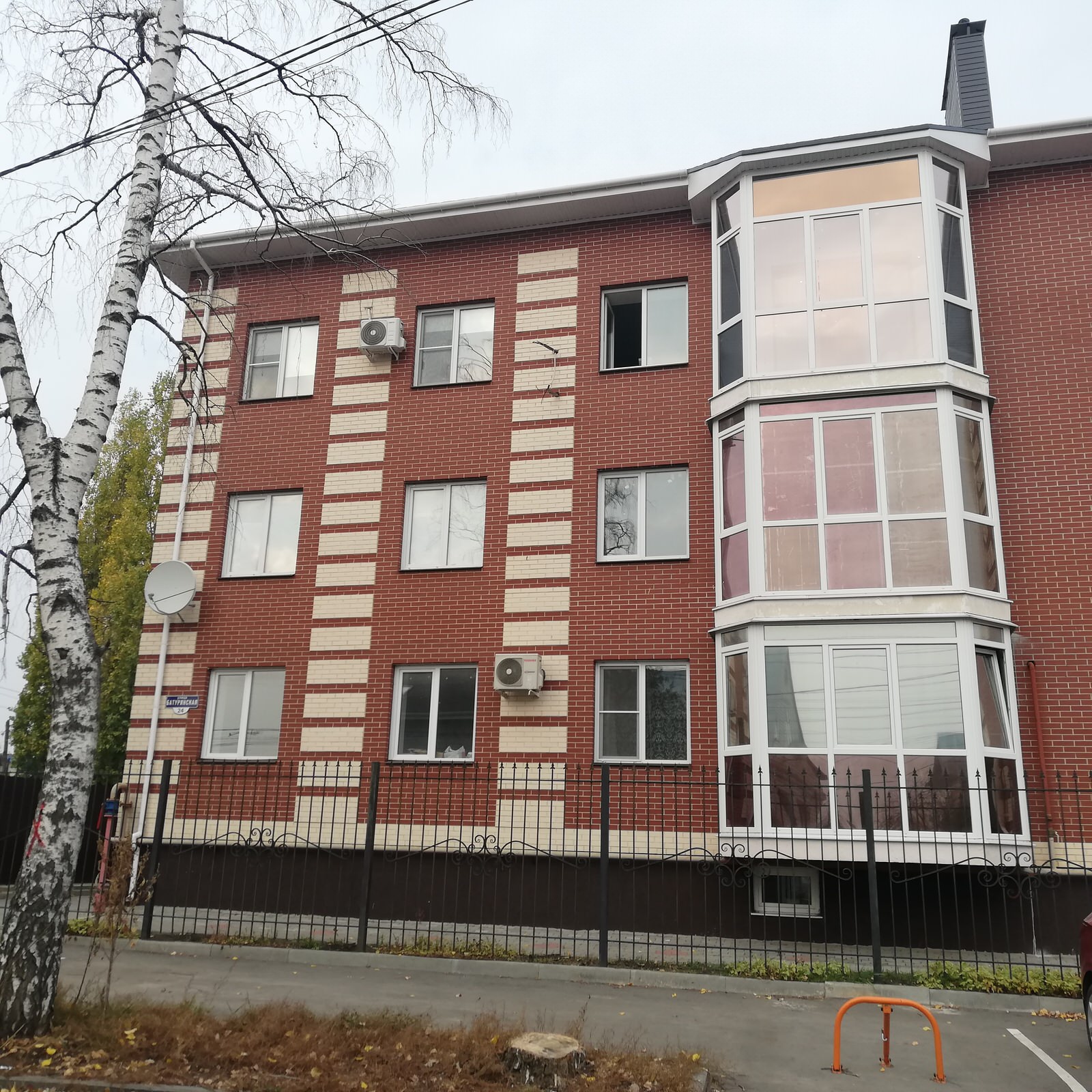 Обложка проекта: Батуринская 24