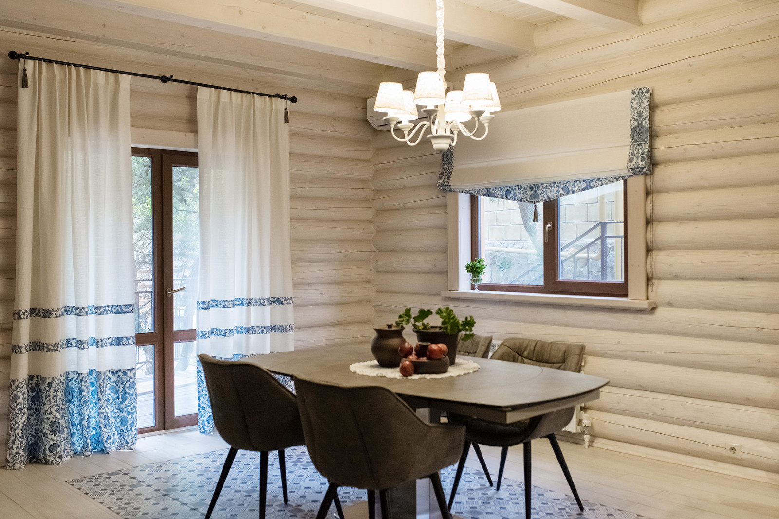 Ветвь кипариса