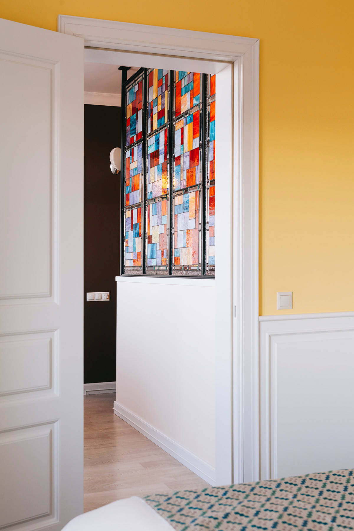 В гостях: Квартира с розовой прихожей в «сталинке»