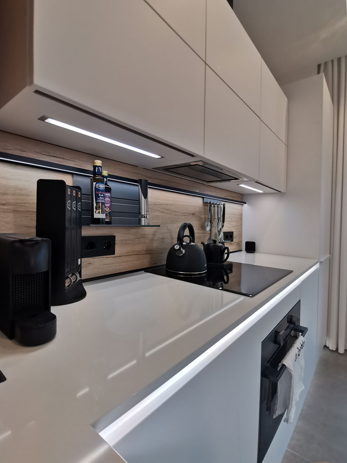 Обложка проекта: Белоснежная, матовая NOBILIA WHITE ARTIS