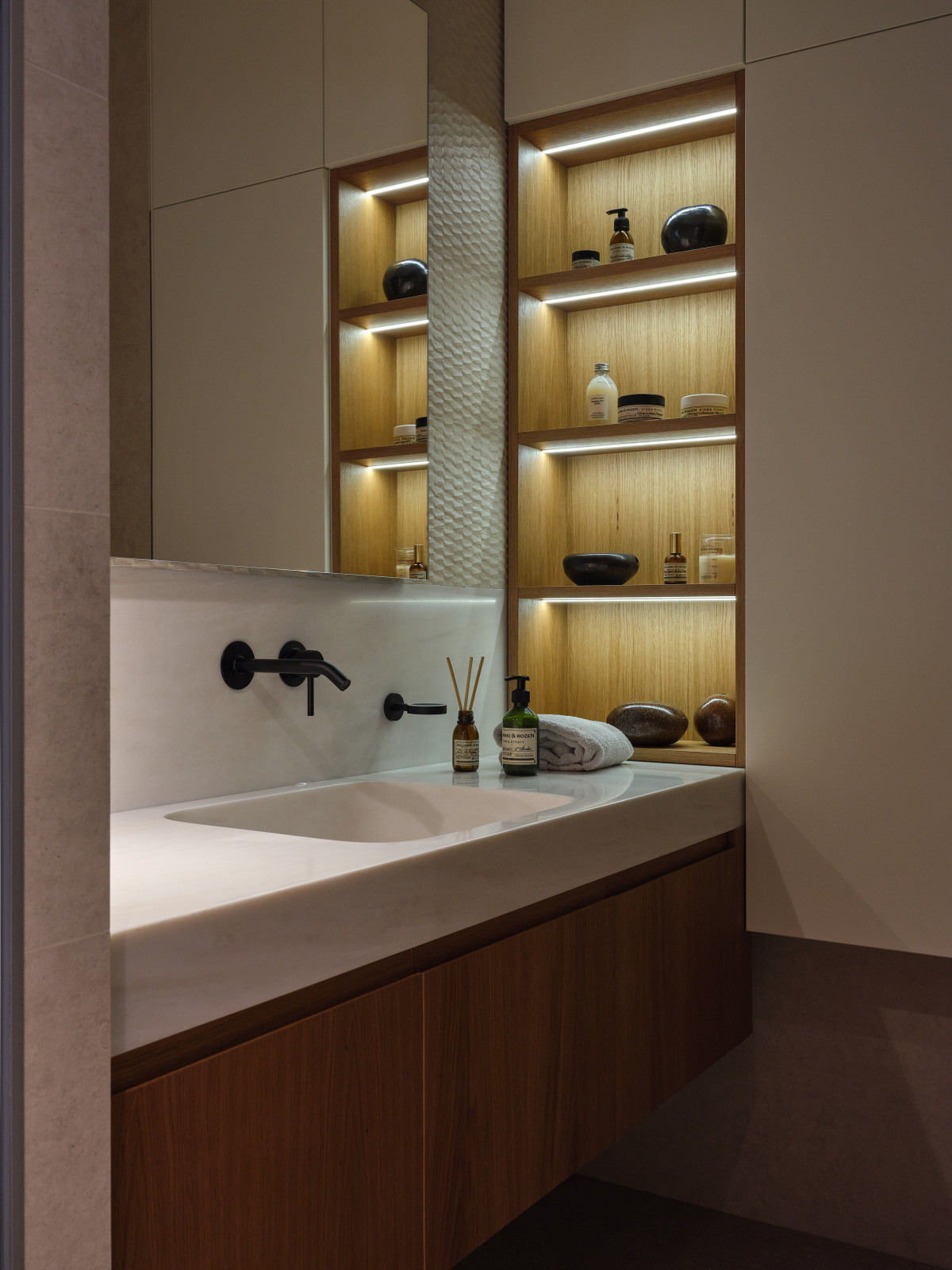 Скандинавский интерьер в квартире на берегу Москвы-реки: Интерьер+Дизайн