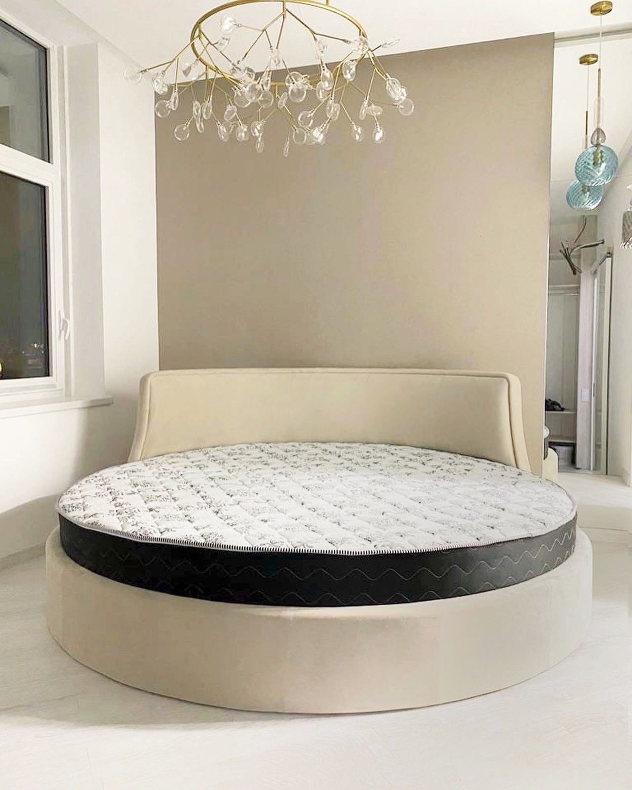 Обложка проекта: Круглая кровать изготовлена по дизайн-проекту