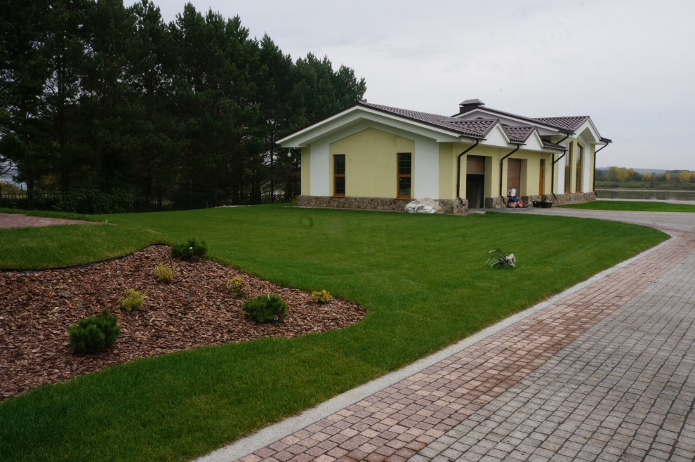 Ландшафтные работы  на частном объекте Георгиевская