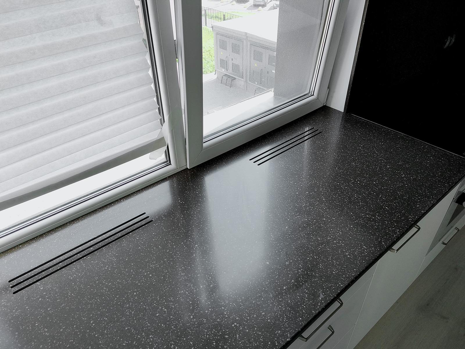 Подоконник-столешница из искусственного камня Grandex для кухни