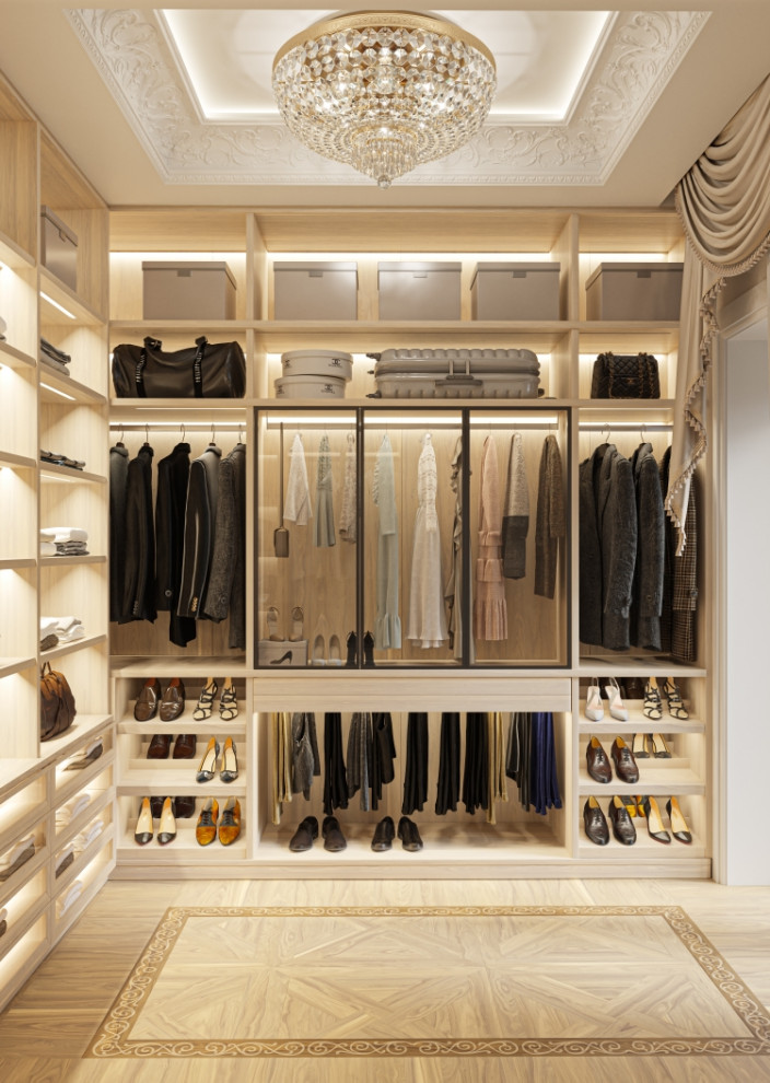 Гардеробная вход с спальнес выходом на тераса  2-ой этаж