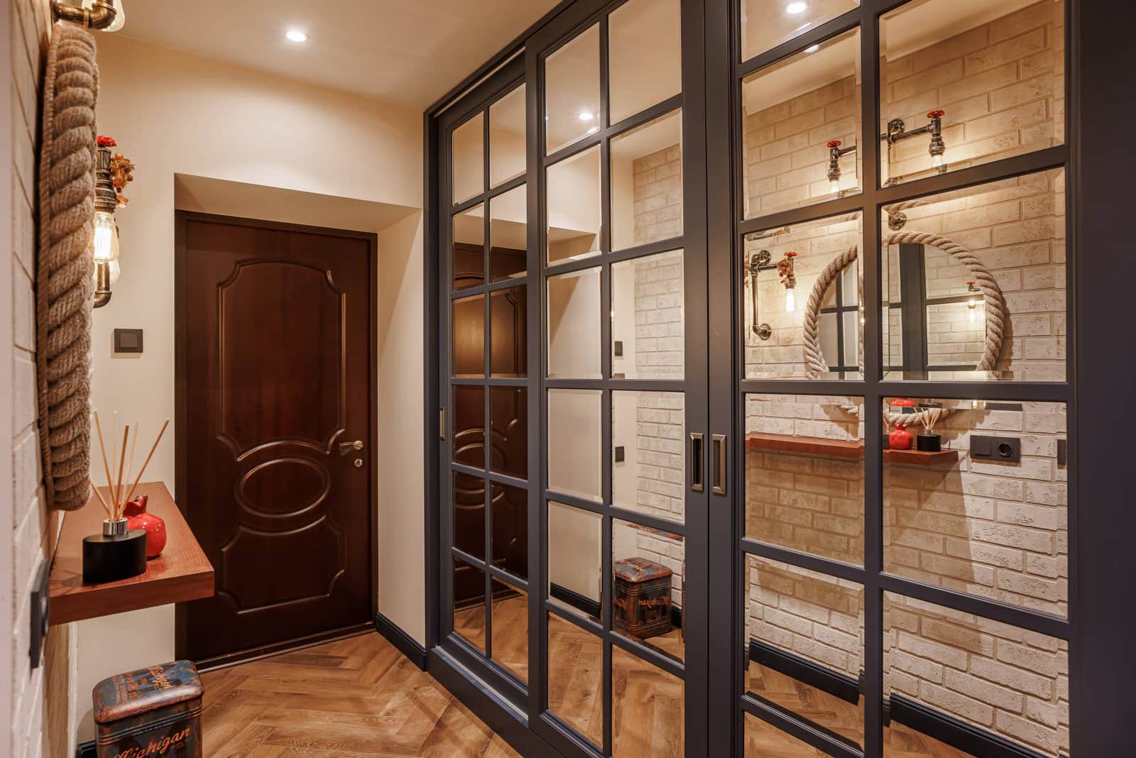 Дизайн и ремонт квартиры в КП «Новогорск» — Единство противоположностей