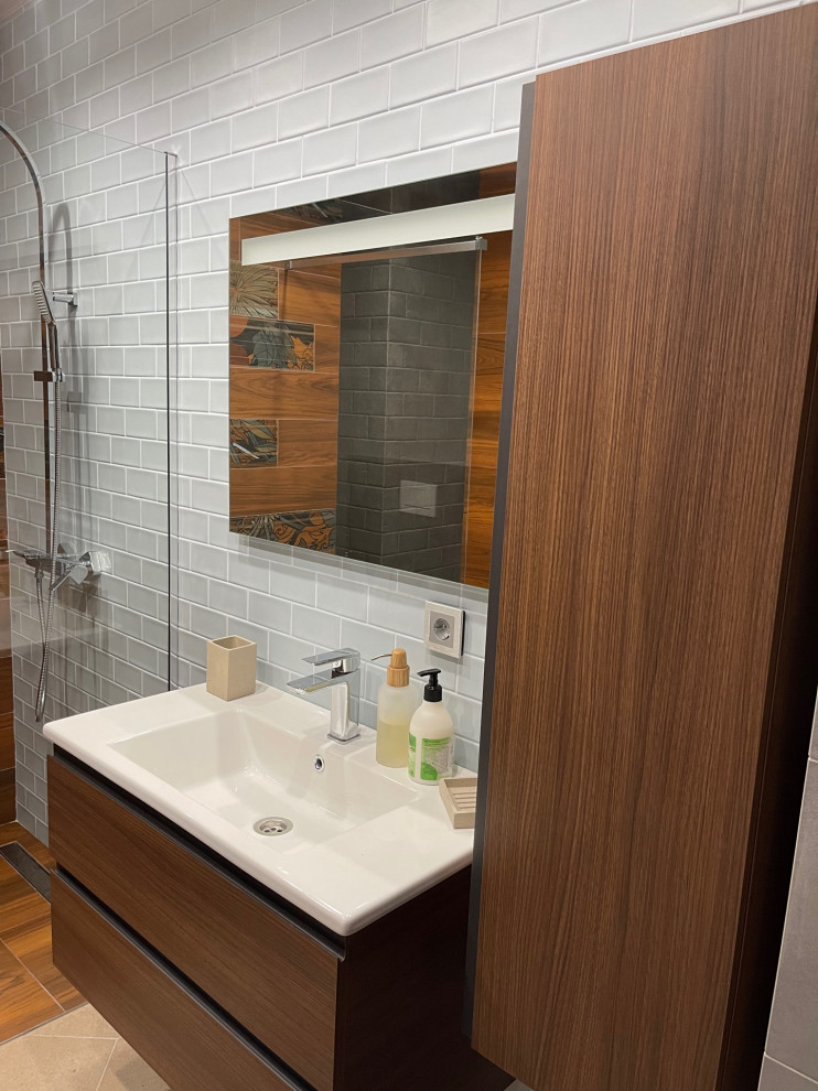 Санузлы в жилом доме на побережье, г, Геленджик