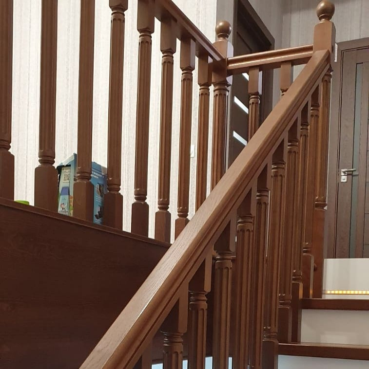 Лестница с подсветкой