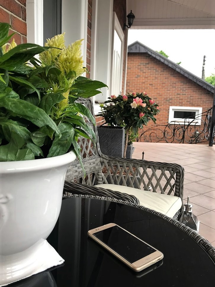 Декор крыльца и балкона