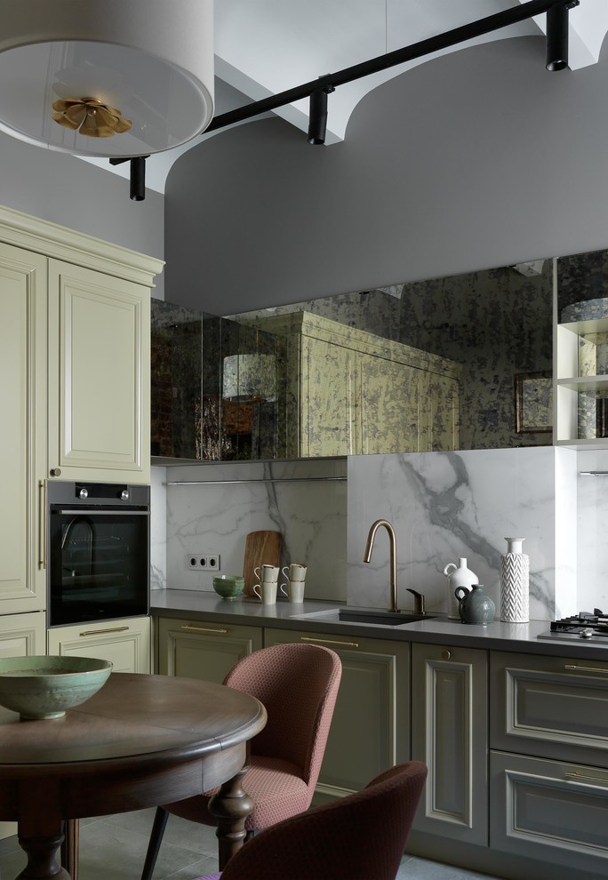 Houzz тур: Бывшая коммуналка на Маросейке — в доме 1905 года