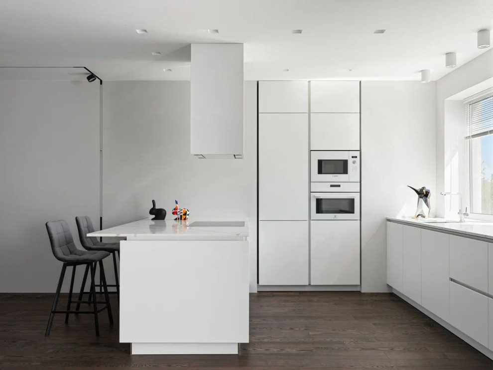 Квартира монохром