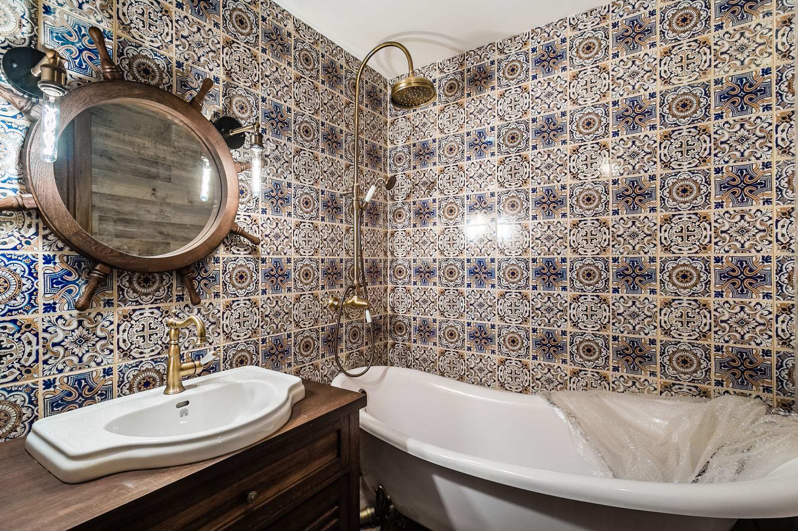 Первая остановка "Полярная станция"