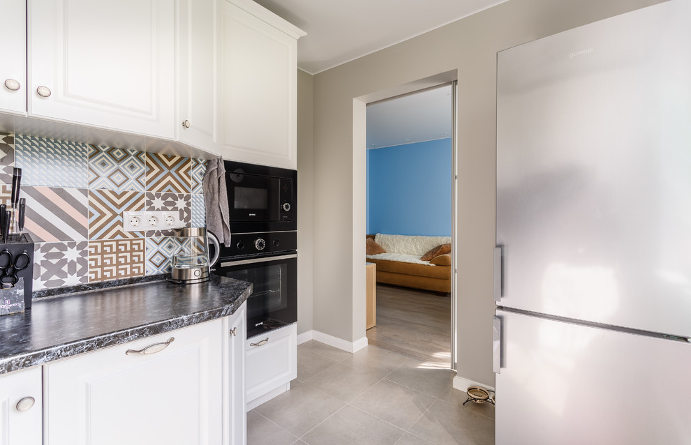 Саянская. Трехкомнатная