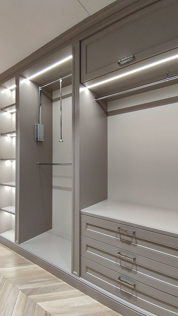 "ул. Академика Пилюгина"