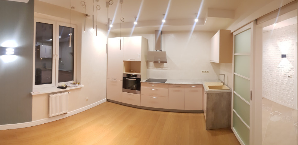 Новаторов 8