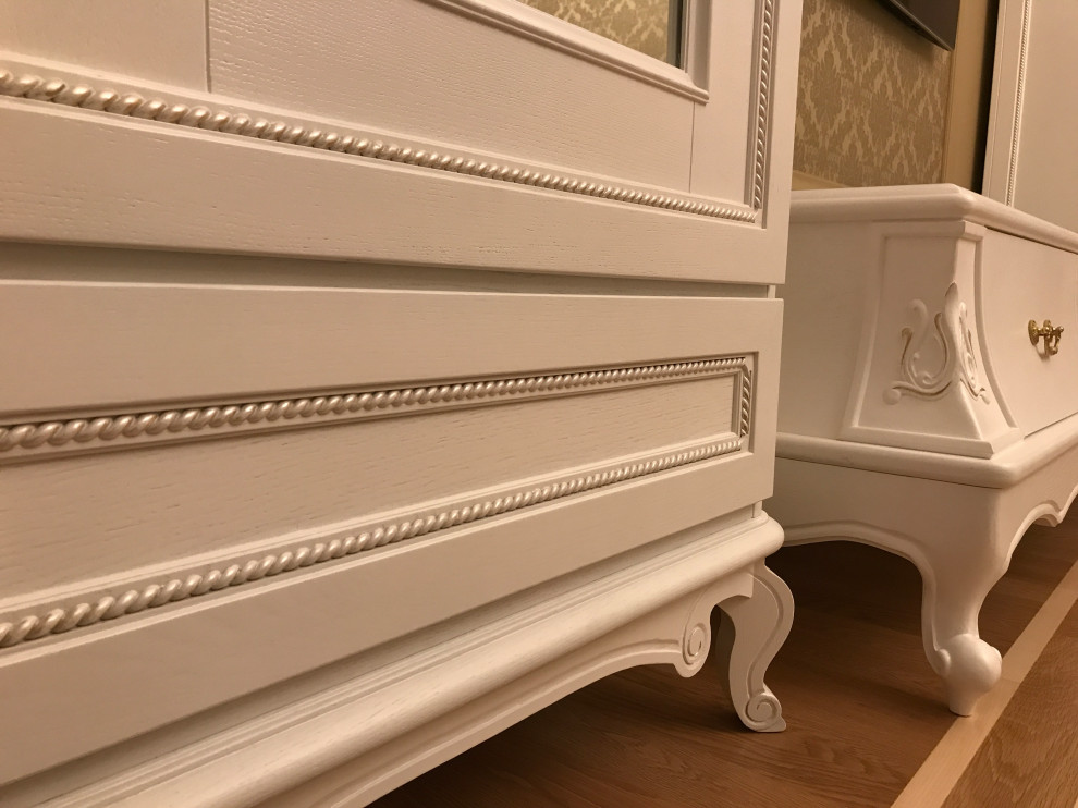 Смольный квартира