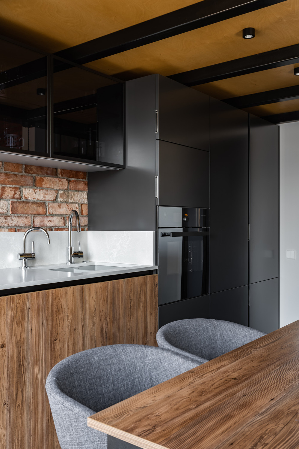 Нестандартное решение для зоны отдыха на кухне