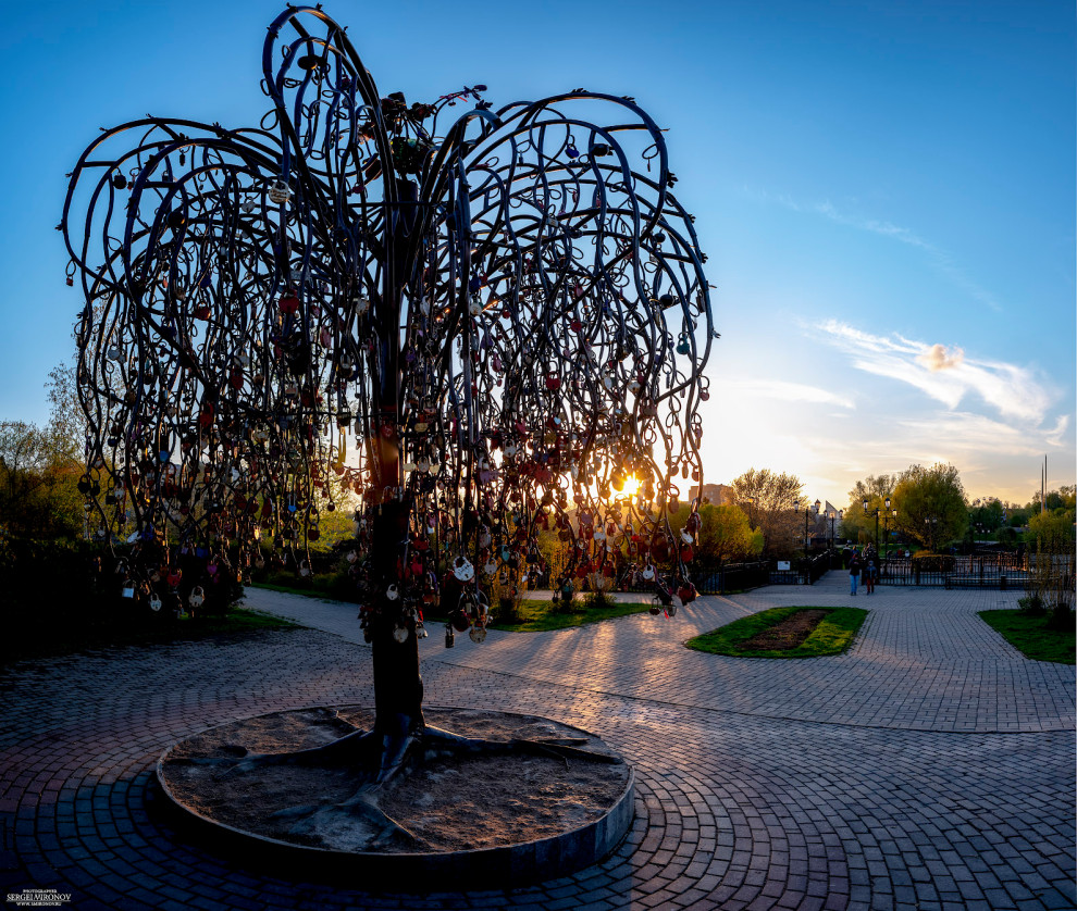 Прогулочная зона вдоль р. Яуза на территории ЦПКиО, г. Мытищи