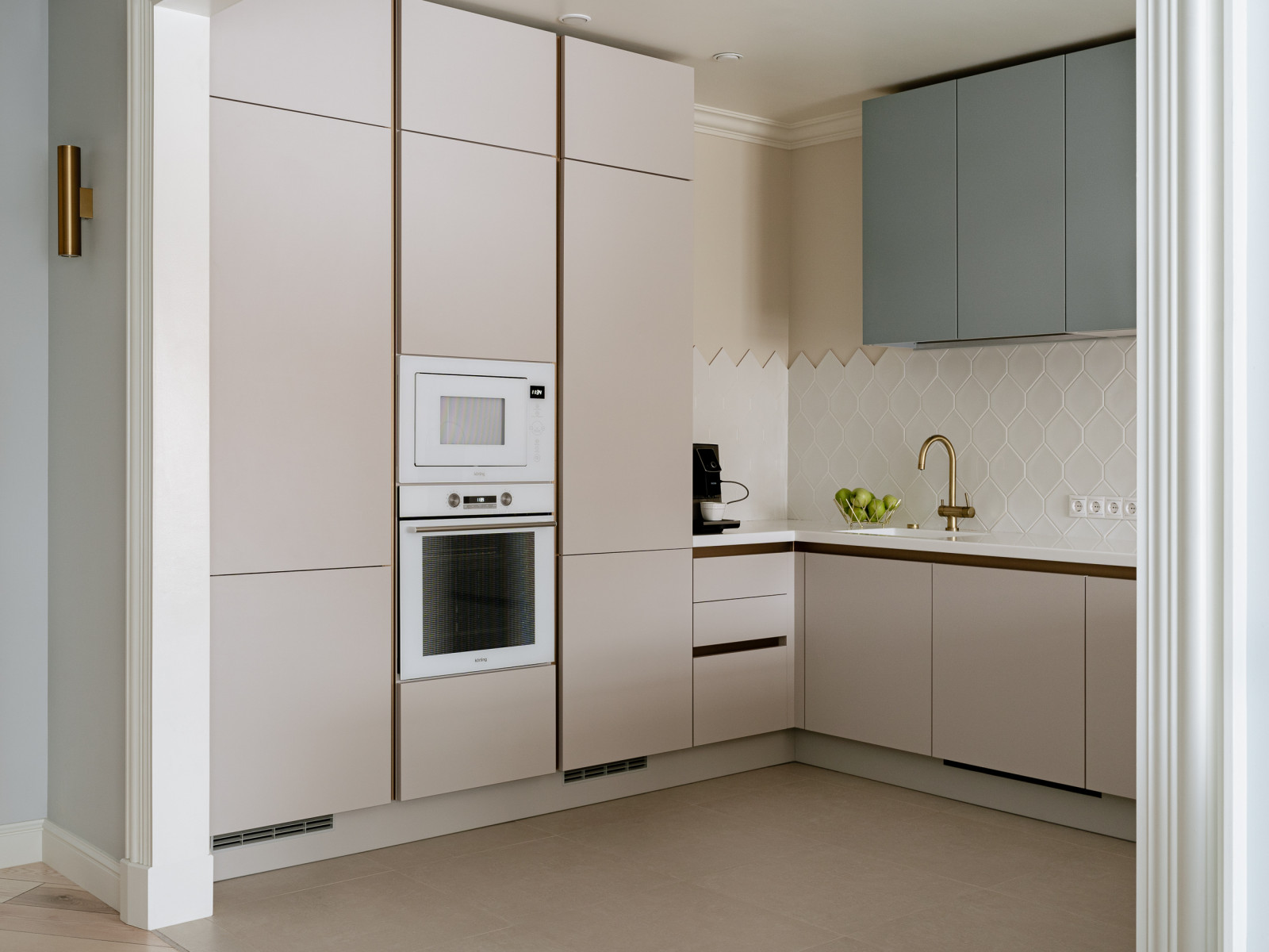 Квартира на набережной