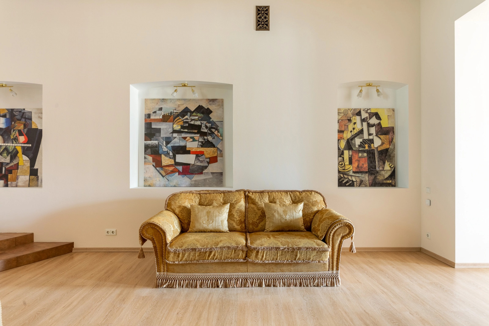 Квартира на Большой Морской