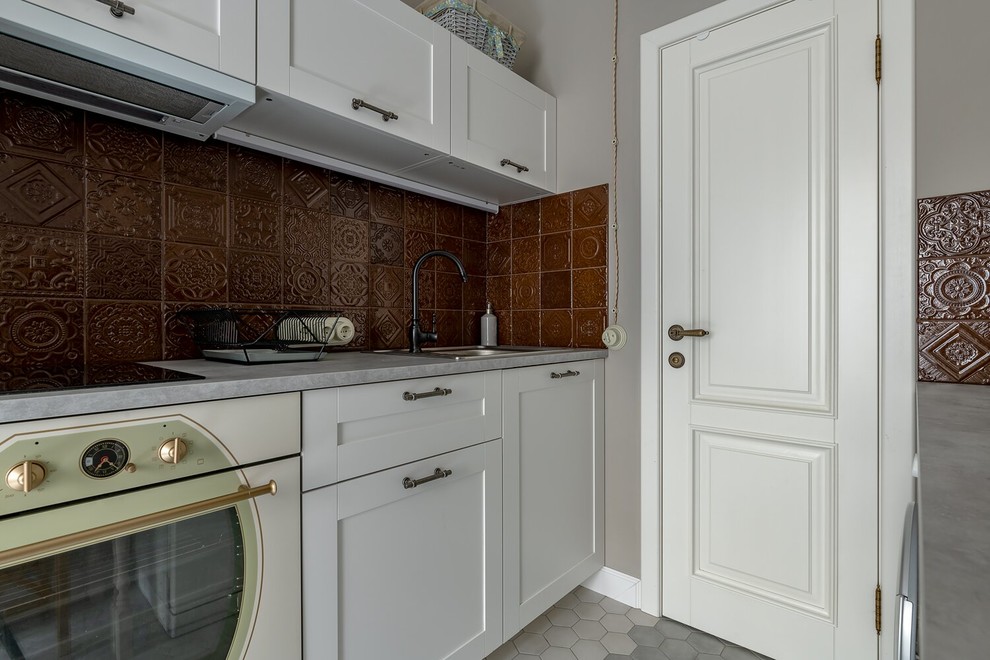 ...И под аркой на Галерной наши тени навсегда...