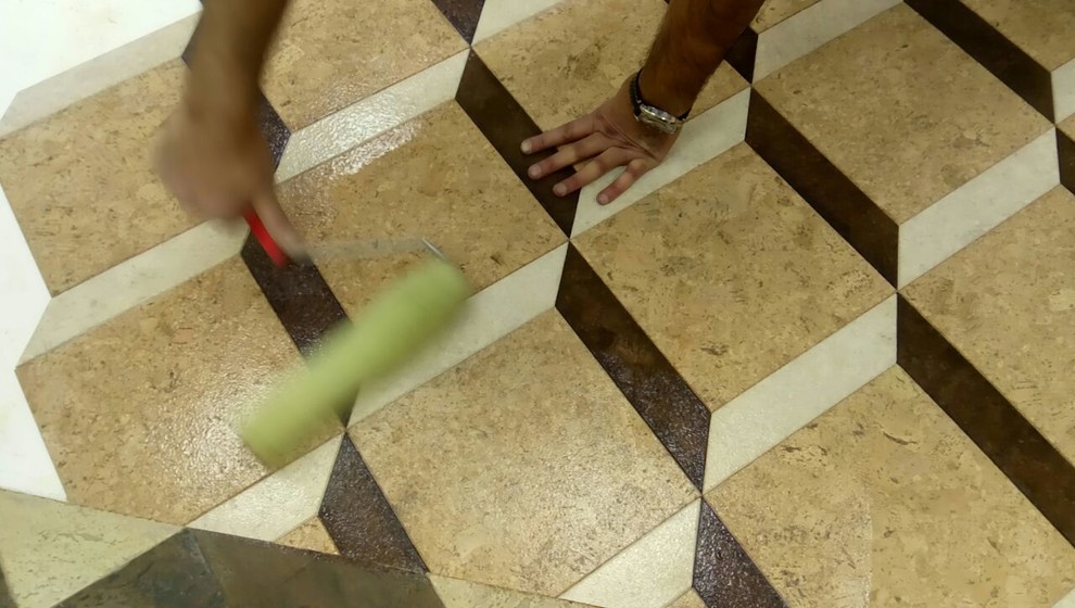 Процесс создания пробкового модуля.