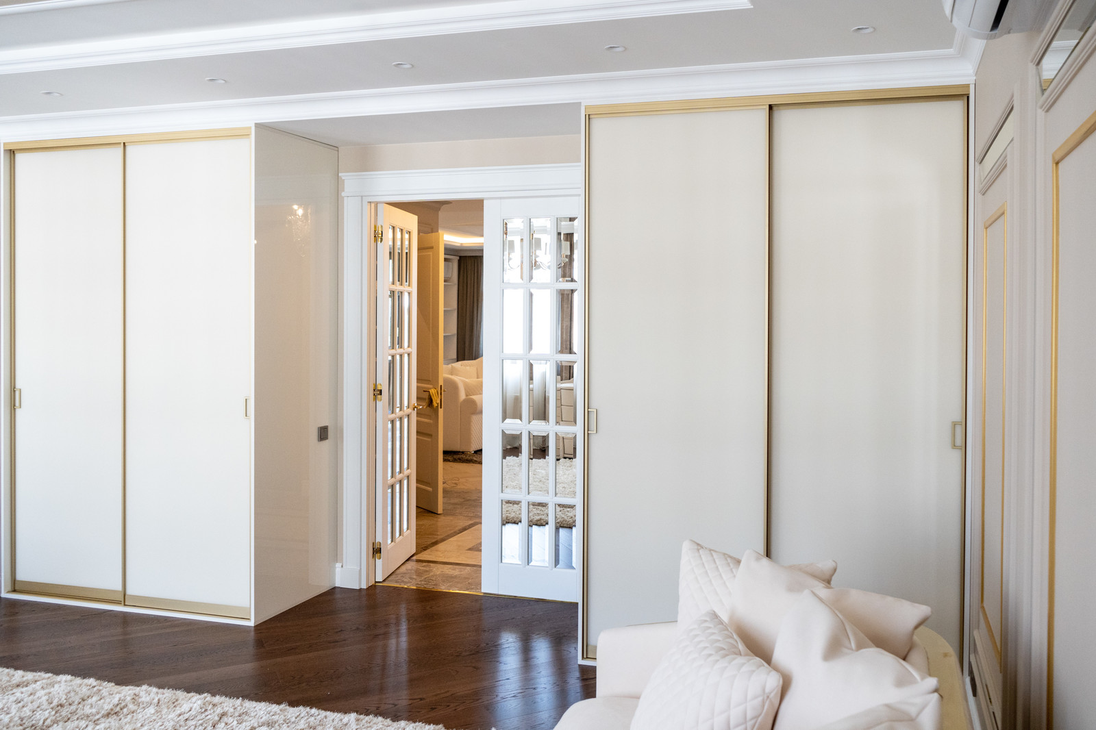 Шкаф-купе raumplus в спальню