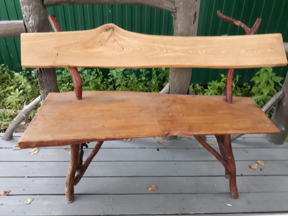 Обложка проекта: стол рубленный