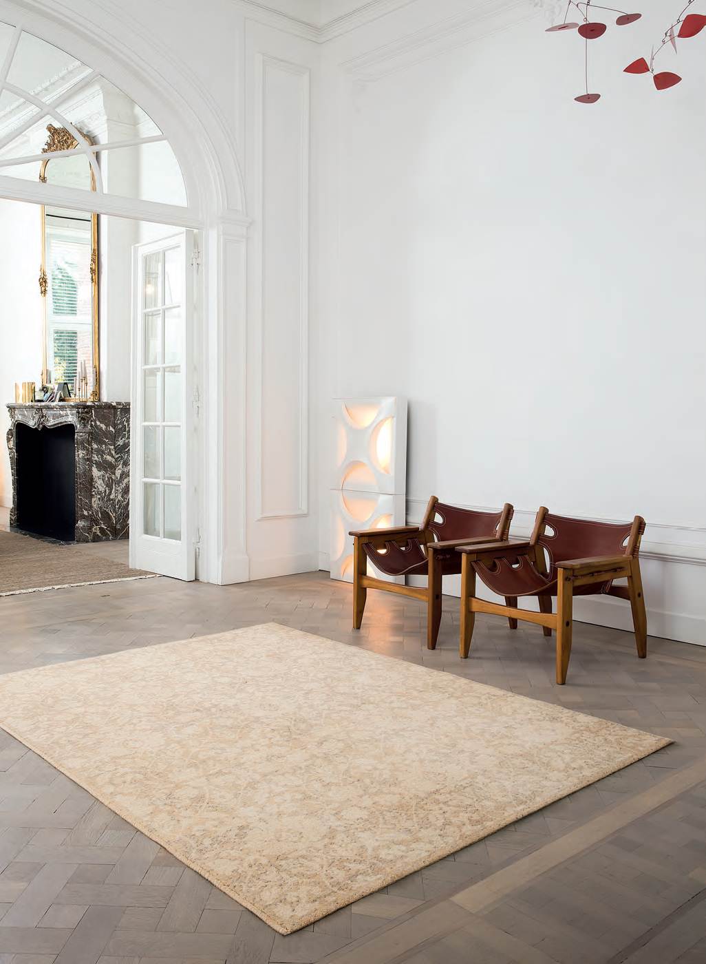 Фото ковров в классическом интерьере