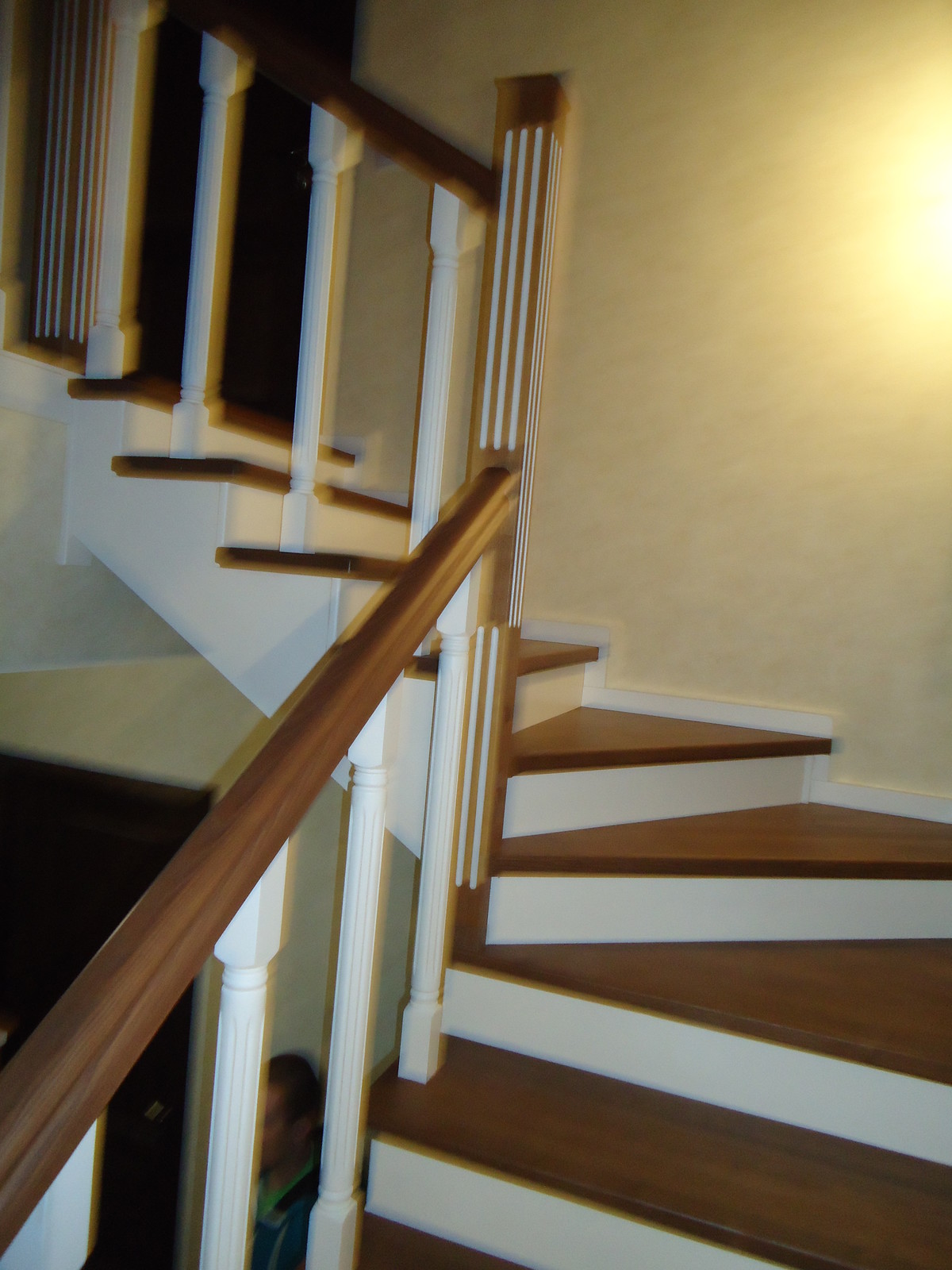 Комбинированная лестница ясень -сосна