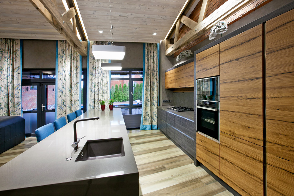 ФЬЮЖИН И ЭКЛЕКТИКА