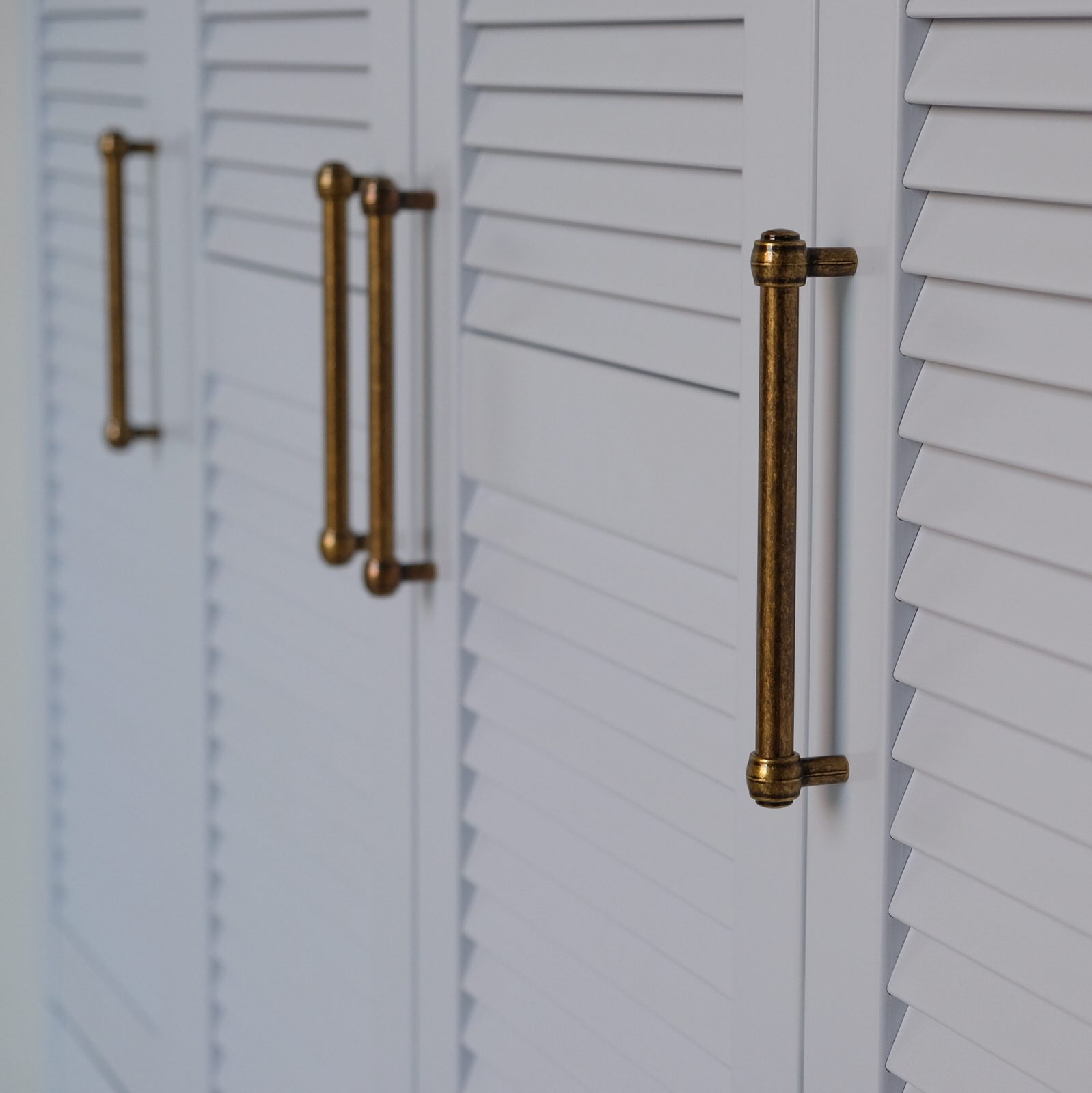 Шкафы для спальни, прихожей, гардеробной