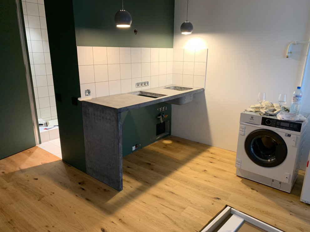 Обложка проекта: Г-образная столешница из бетона