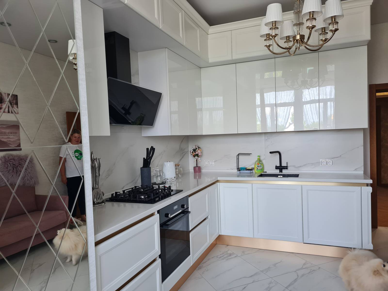 Белоснежный глянец