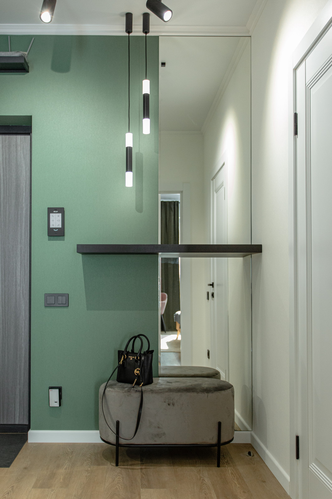 Neva-Neva Реализация