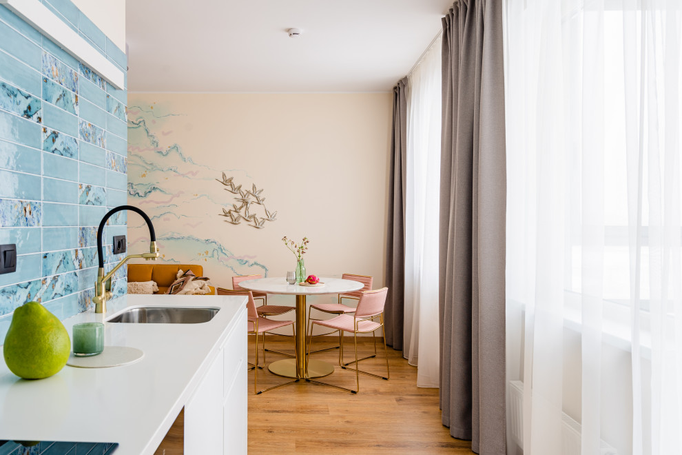 Гуси-Лебеди в Skandi Klubb