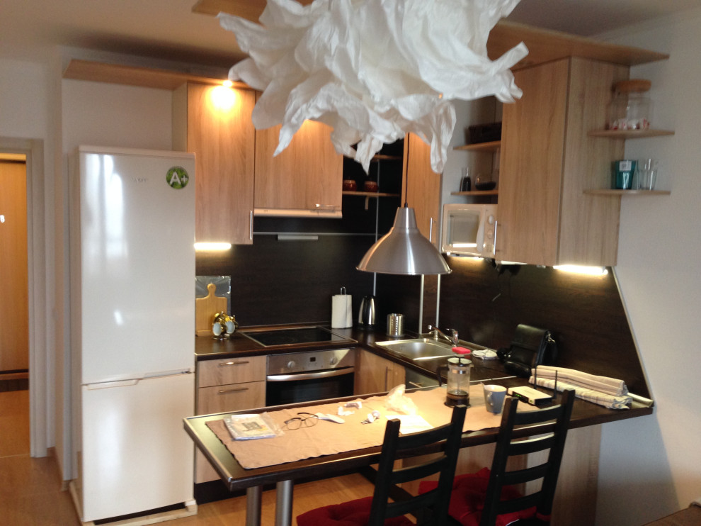 Студия на Ладожской