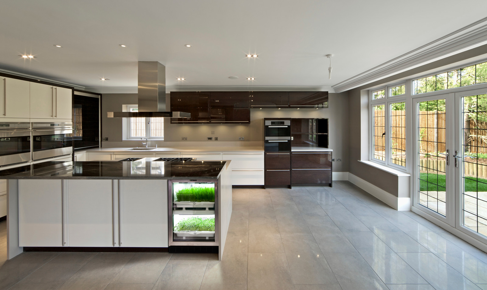 Urban Cultivator в интерьерах