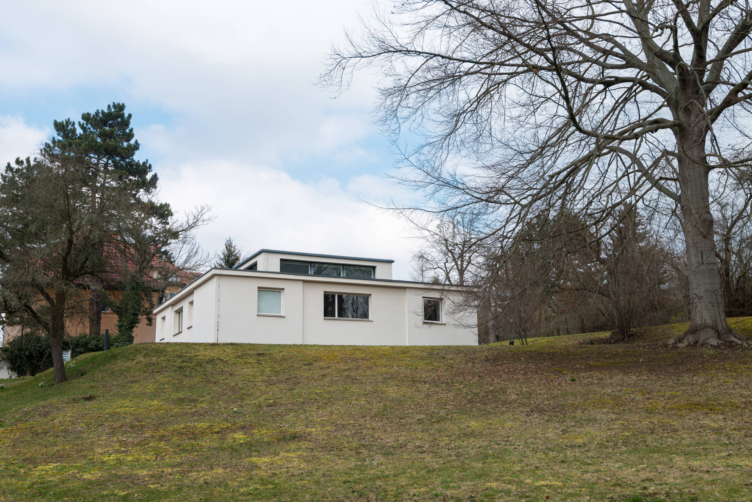 Мир дизайна: К истокам модернизма — первое здание Баухауса