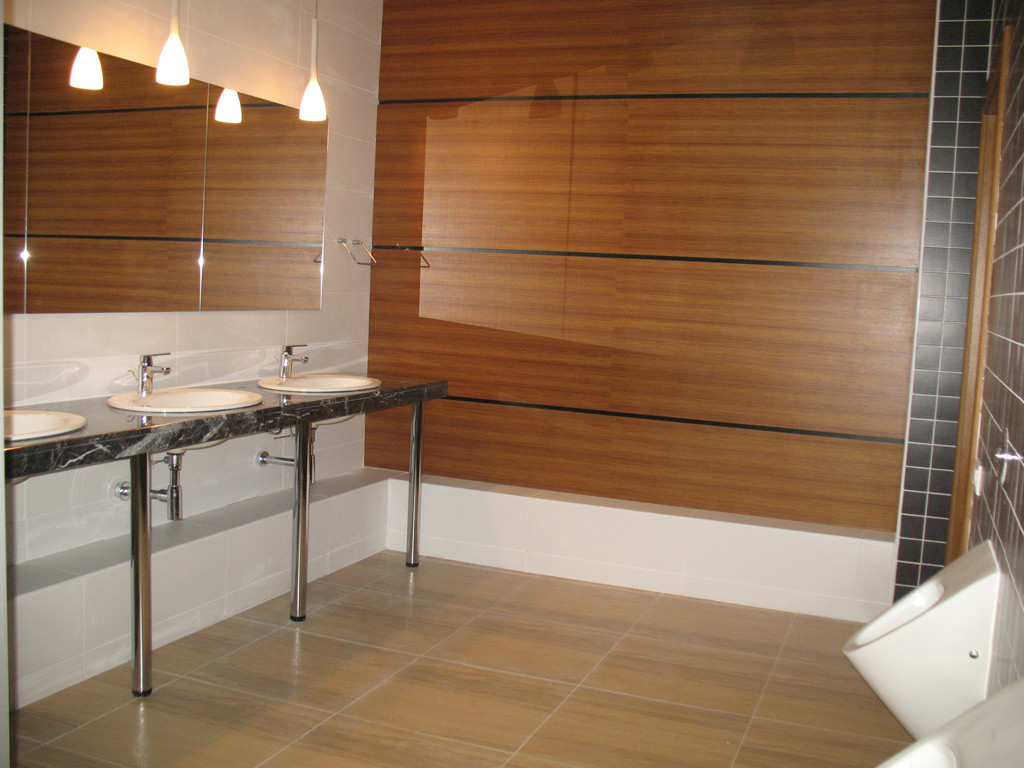 Обложка альбома: Коммерческие помещения