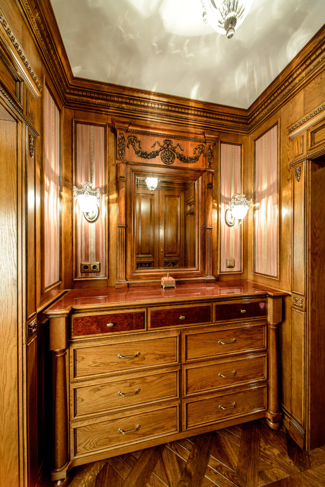 Отделка квартиры деревом