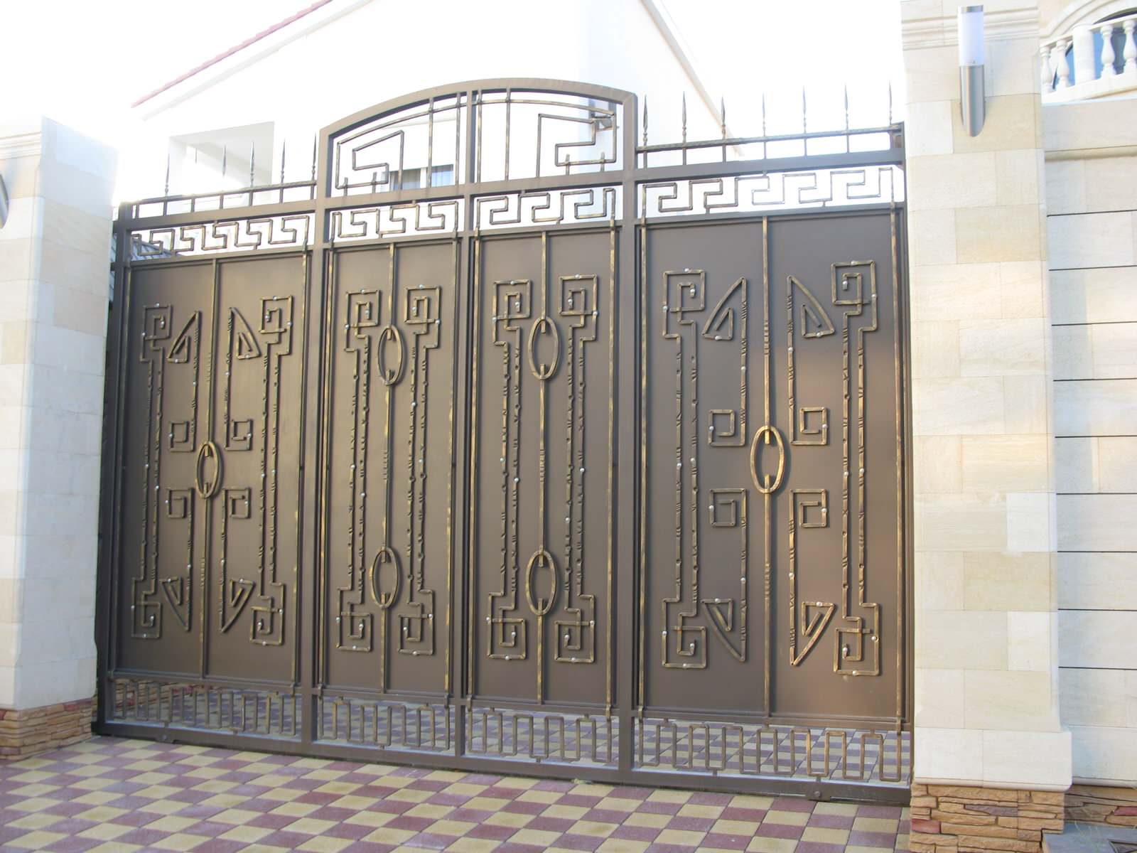 Кованые ворота