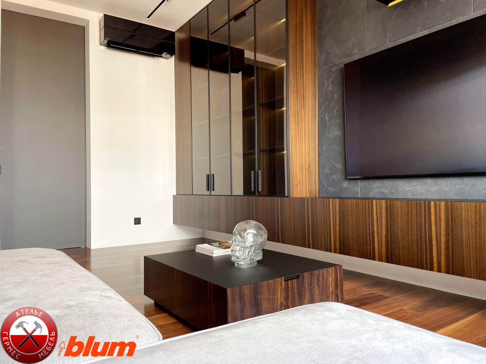 Обложка проекта: Подвесная мебель для TV-зоны + раскладной журнальный столик + панели на стену.